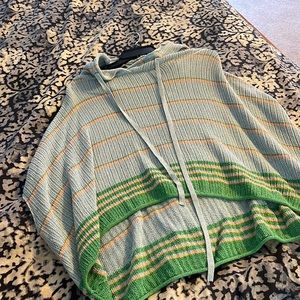 Unique Free People sweater poncho